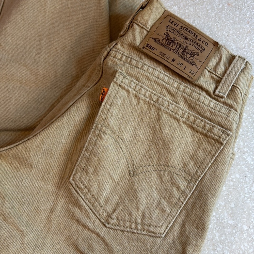 Vintage Levi’s 550 Orange Tab Jeans Tan Sz 29.5/32 Men’s / Unisex